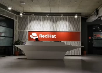 Red Hat Off Campus Drive 2026